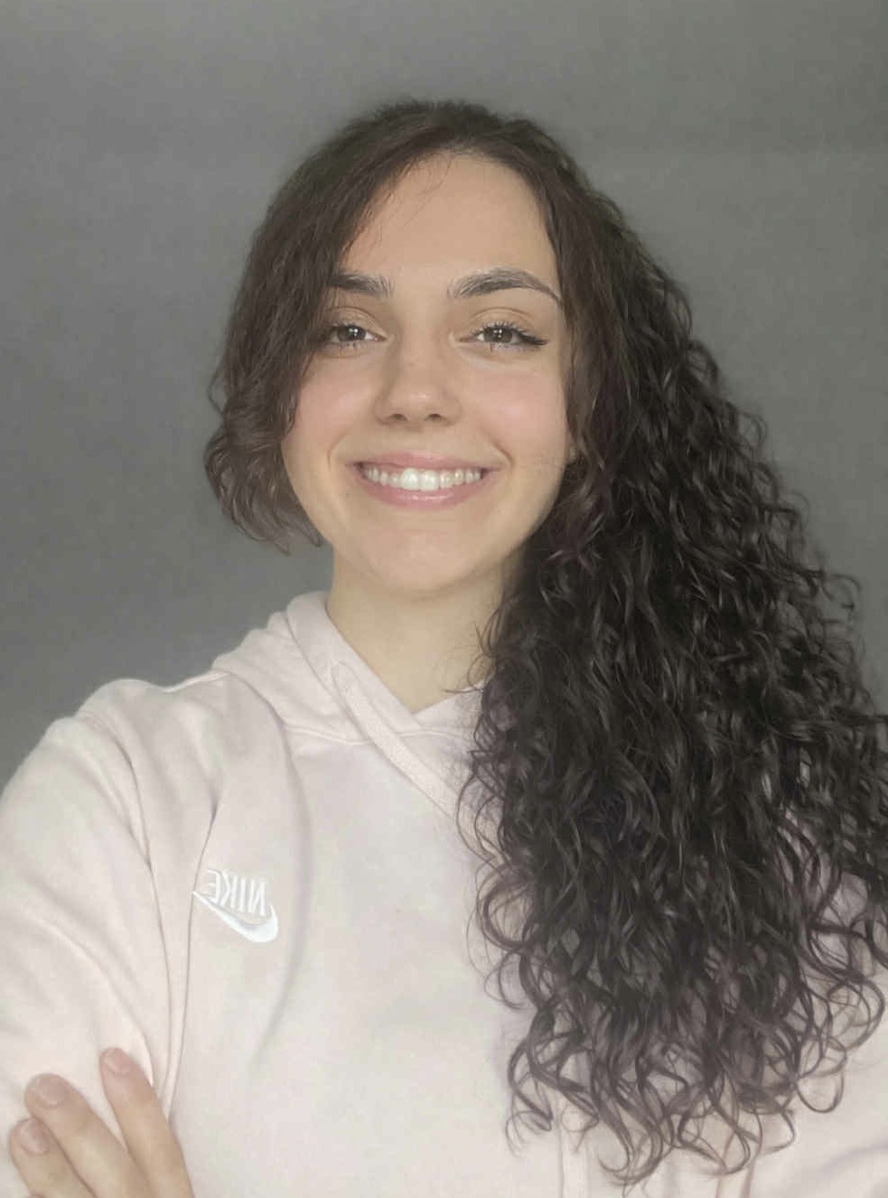 Portrait de Sarah Biri, coach sportive